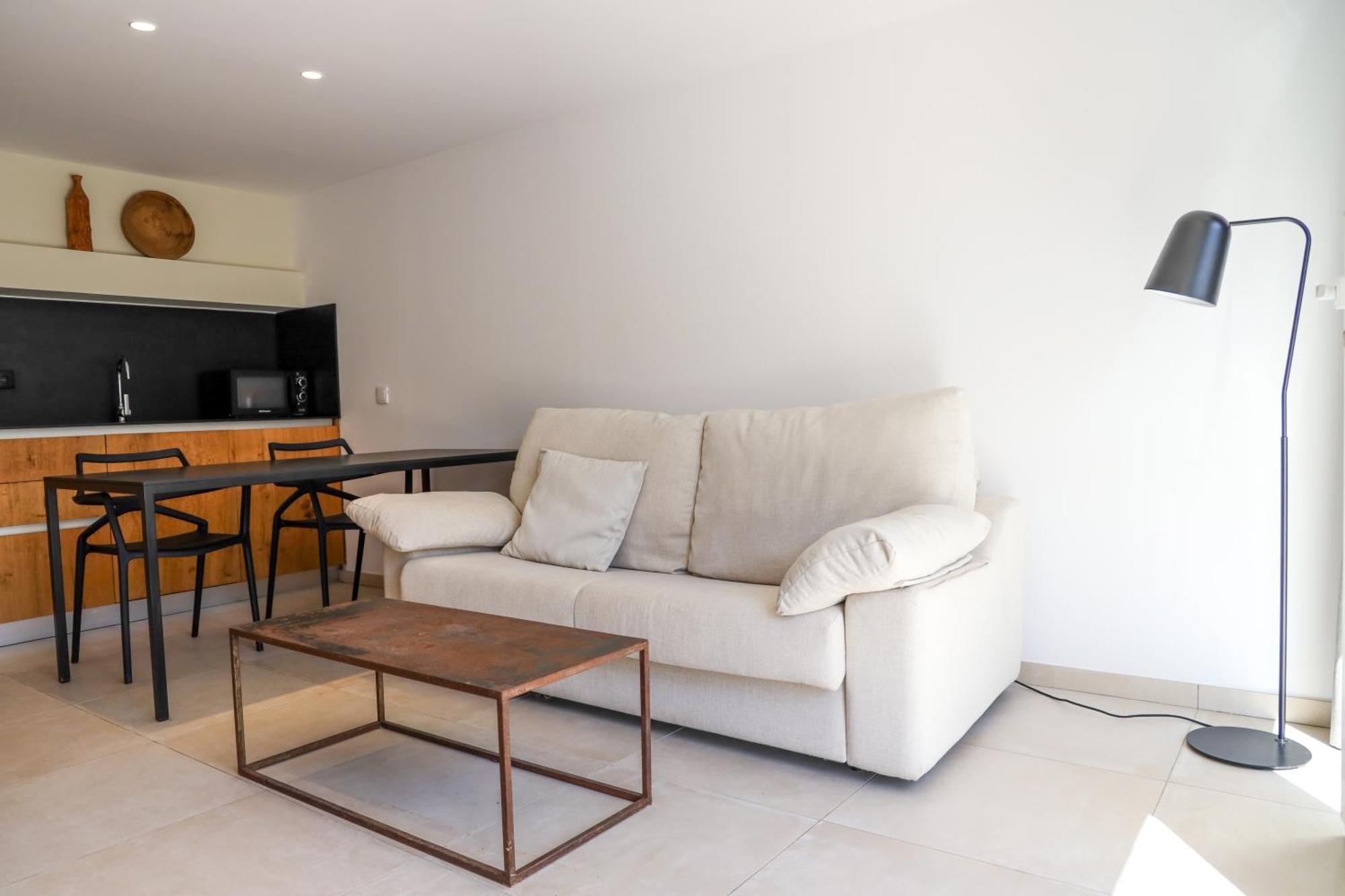 Cala Vadella Beachwalk Suites Zimmer foto