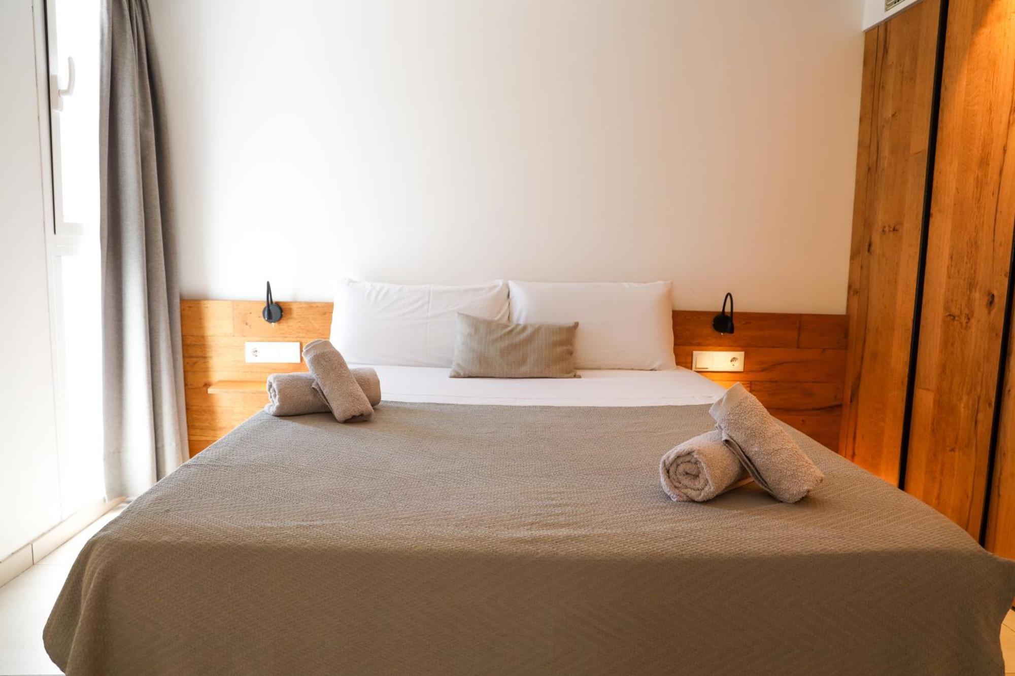 Cala Vadella Beachwalk Suites Zimmer foto