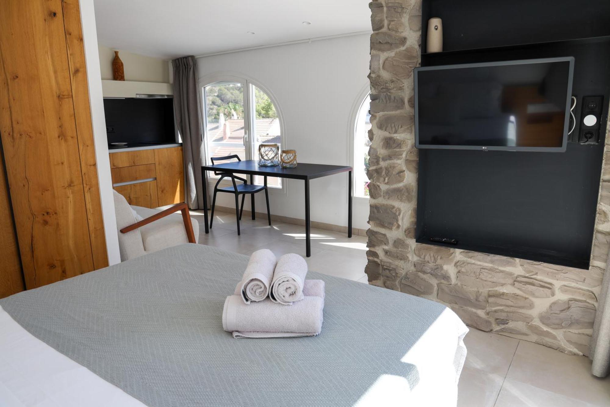 Cala Vadella Beachwalk Suites Zimmer foto
