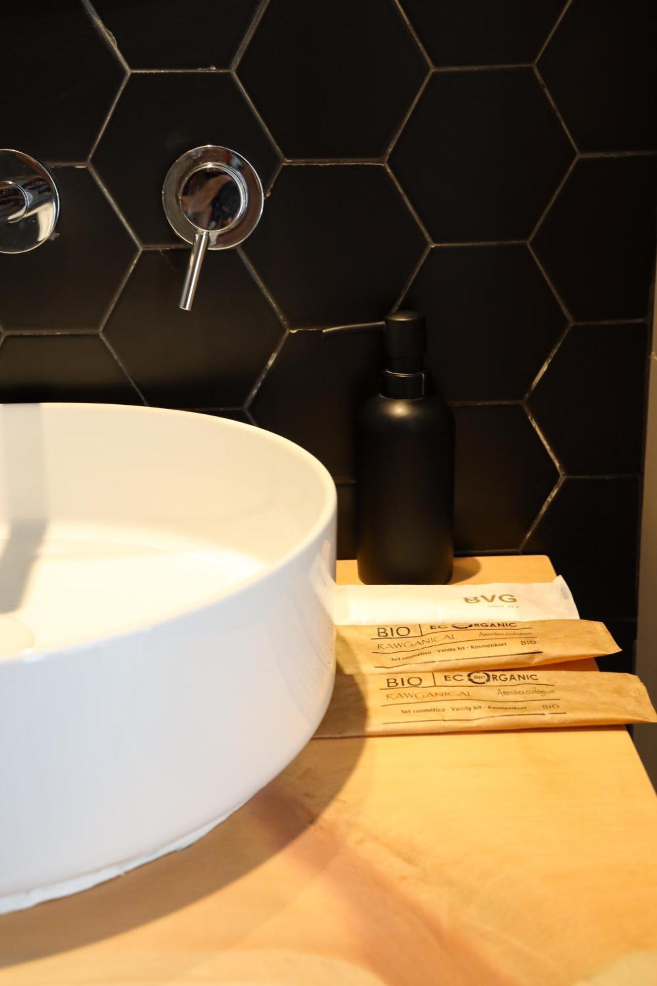Cala Vadella Beachwalk Suites Zimmer foto